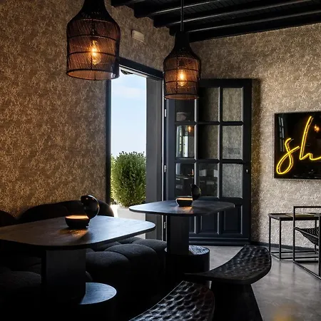 酒店 米科尼亚客栈 Mykonos Town