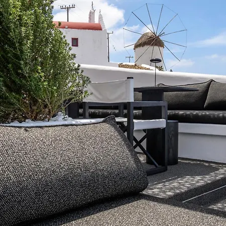 She Mykonos Boutique 3*