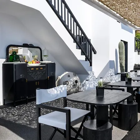 호텔 She Mykonos Boutique 3*
