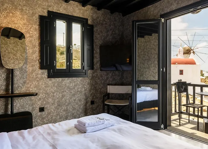 She Mykonos Boutique