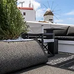 She Mykonos Boutique 3*