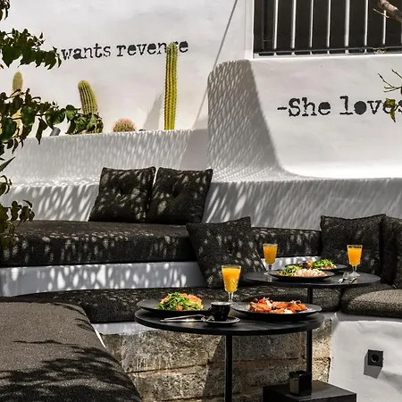 She Mykonos Boutique 酒店