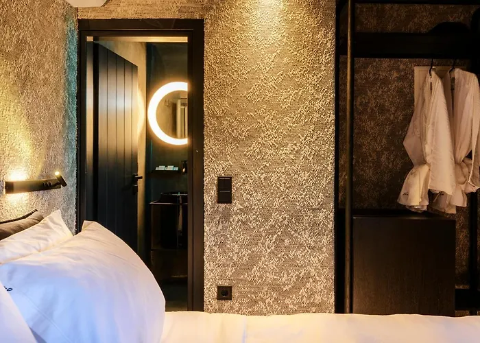 She Mykonos Boutique 3*