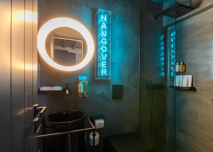 She Mykonos Boutique Hotel 3*