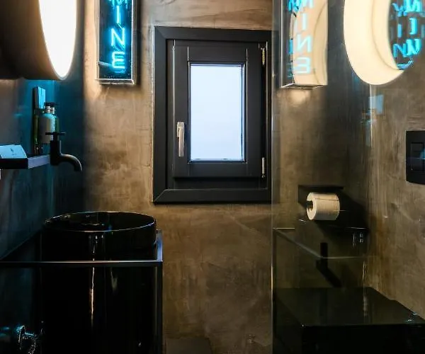 She Mykonos Boutique Hotel