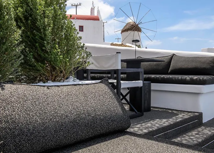 She Mykonos Boutique 3*