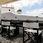 She Mykonos Boutique 3*