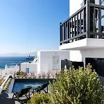 She Mykonos Boutique